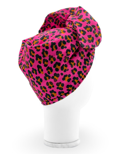 PINK LEO Cover