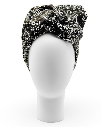 BLACK BANDANA Cover