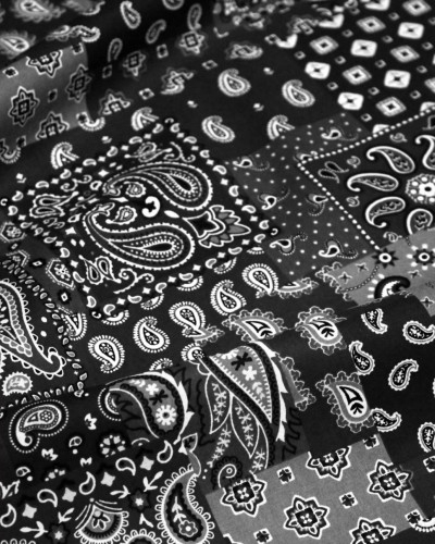 BLACK BANDANA